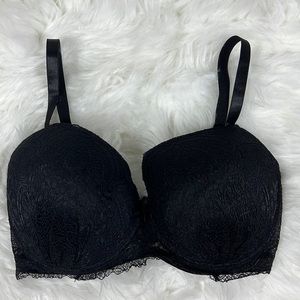 ⭐️ Sexy Black Lined Lace Bra